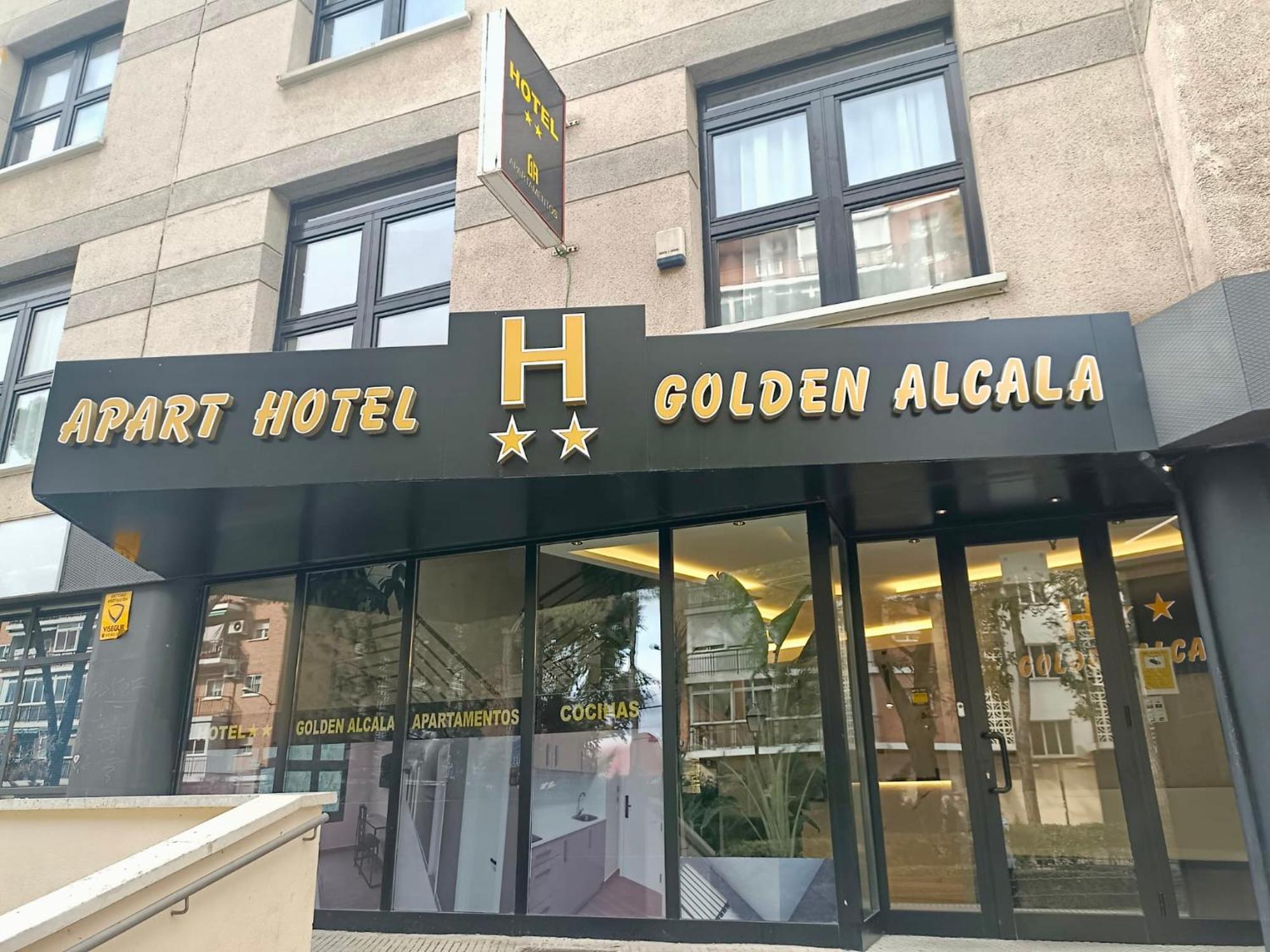 Apartahotel Golden Alcala Alcalá de Henares Exterior photo
